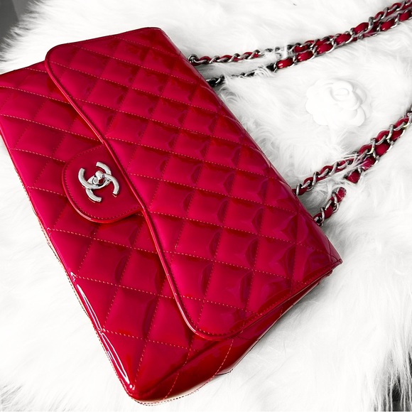 Chanel red patent jumbo single flap bag with silver hardware - Picture 10 of 16